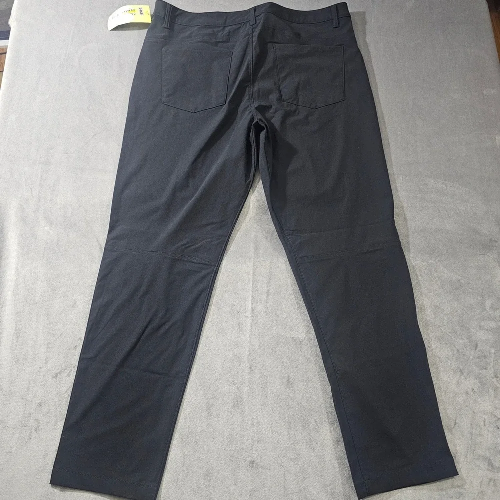 All in Motion Mens 360 Lifestyle Pants Black 40x32 Technical Straight Leg